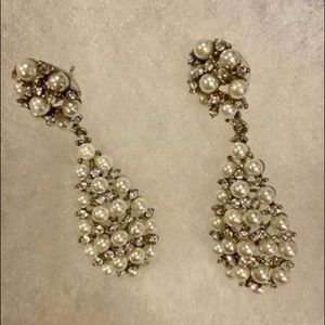 David’s Bridal jewelry set